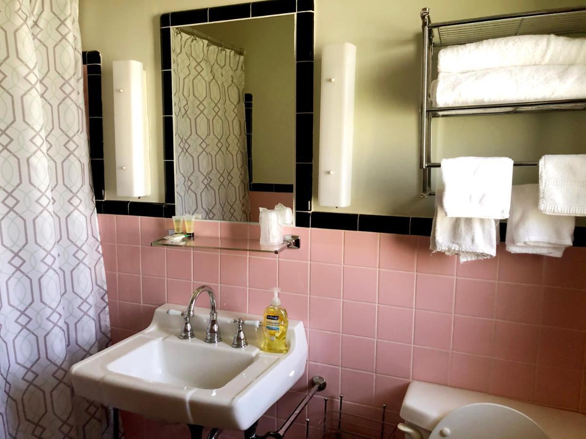 Skaneateles Inn On 20 Auburn Zewnętrze zdjęcie