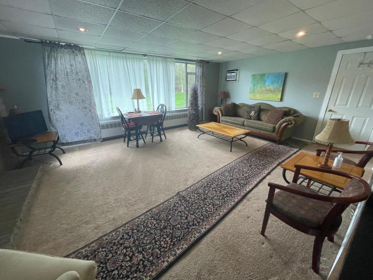 Skaneateles Inn On 20 Auburn Zewnętrze zdjęcie