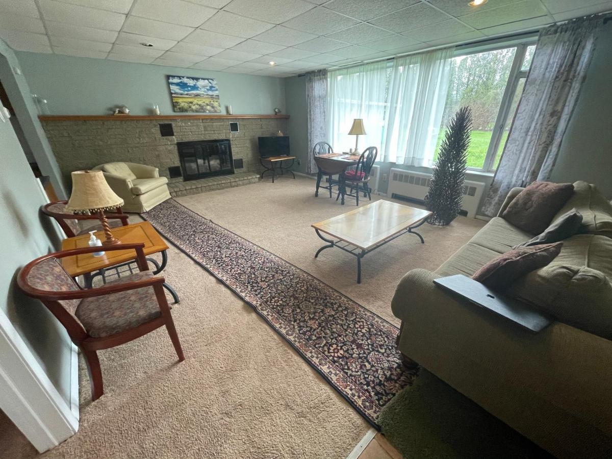 Skaneateles Inn On 20 Auburn Zewnętrze zdjęcie