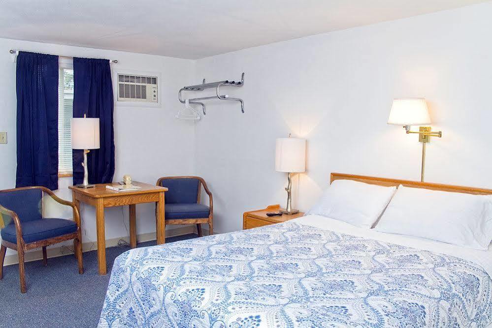 Skaneateles Inn On 20 Auburn Zewnętrze zdjęcie